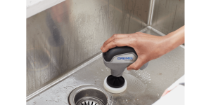 Dremel PC10-07 Versa 4-Volt Power Scrubber Kit with Scrub Daddy Cleaning Sponge Pads