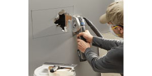 Dremel US20V-01 20V Max Cordless Compact Saw Kit (1 Battery/ Charger)