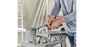 Dremel US20V-01 20V Max Cordless Compact Saw Kit (1 Battery/ Charger)